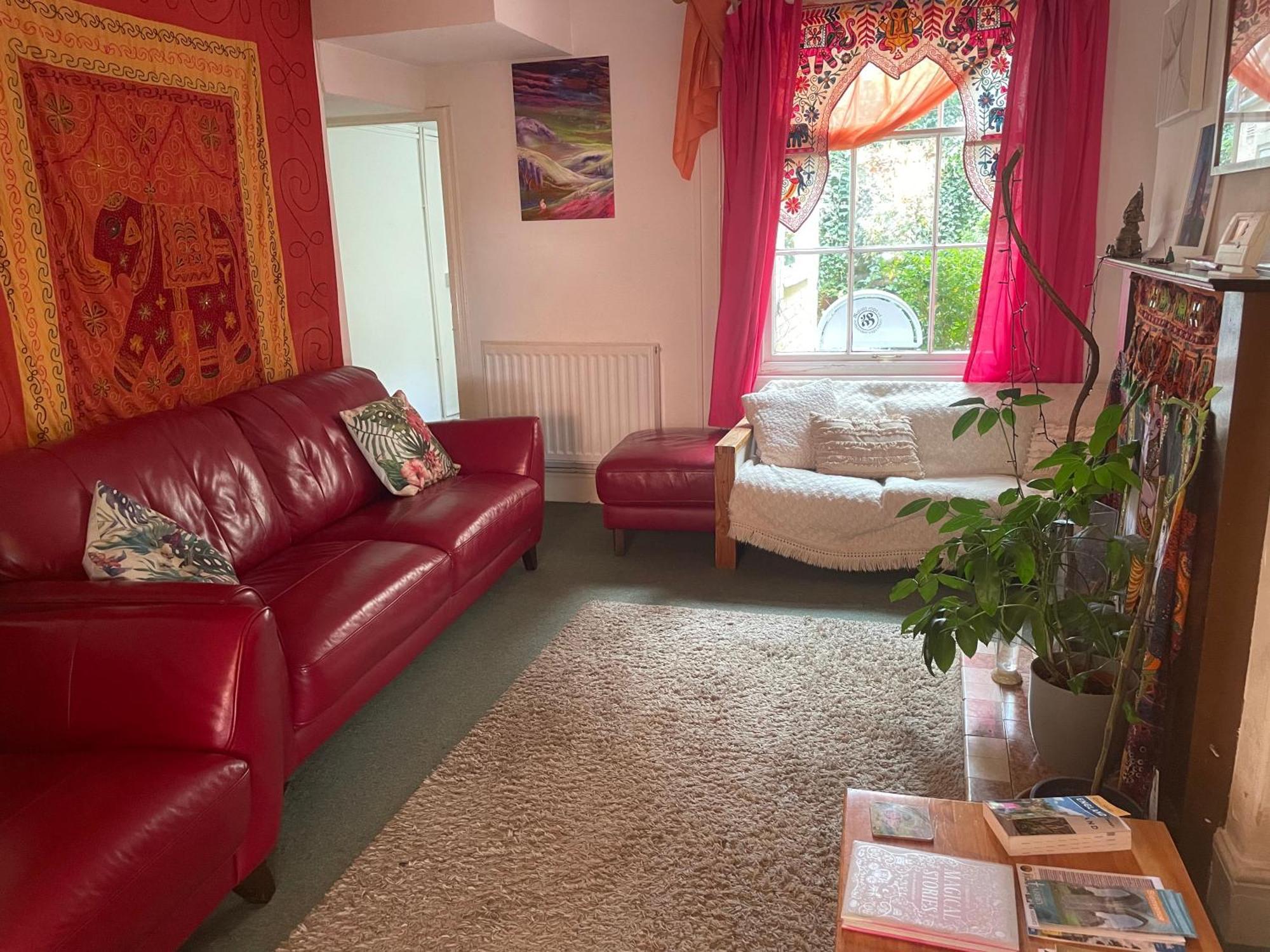 Homestay In The Heart Of Avalon グラストンベリー エクステリア 写真